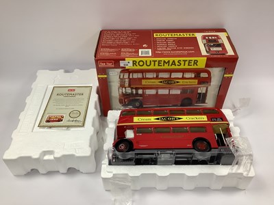 Lot 638 - A Sun Star 1:24 Scale Diecast Model #2902...