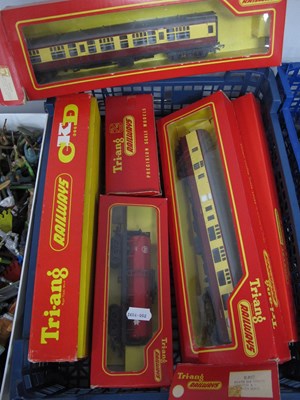 Lot 363 - Four Tri-ang "OO" Gauge/4mm Locomotives,...