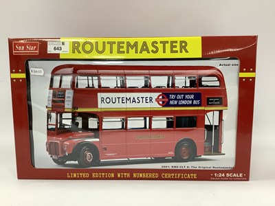 Lot 643 - A Sun Star 1:24 Scale Diecast Model #2901 RM8...