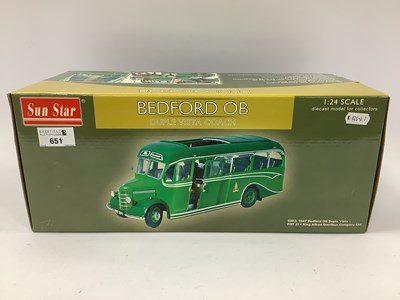 Lot 651 - A Sun Star 1:24 Scale Diecast model #5003 1947...
