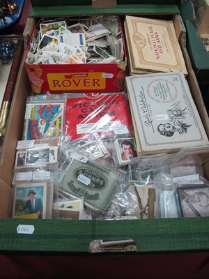 Lot 1288 - Large quantity of cigarette and trading cards,...