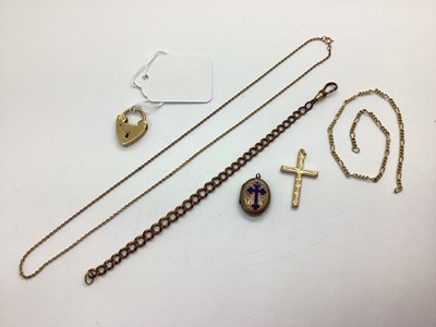 Lot 141 - A Fine Trace Link Chain, to clasp stamped "375"...