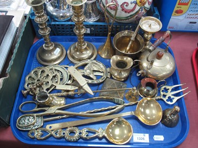 Lot 1326 - Brassware, including candlesticks, miniature...