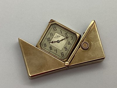 Lot 281 - Eclipso; A Stylish 9ct Gold Cased Art Deco...