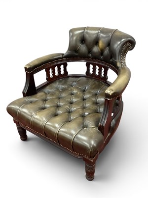 Lot 1500 - Green Button Back Leather Nursing Chair, with...