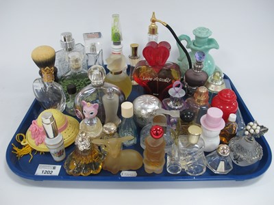 Lot 1202 - Quantity of vintage perfume bottles and...