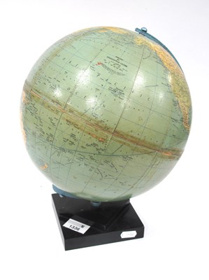 Lot 1336 - A 1964 Philips 10" Challenge Globe on a...