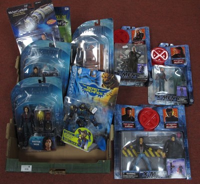 Lot 329 - Ten Plastic Action Figures by Toybiz, Hasbro,...