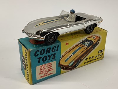 Lot 934 - Original Corgi Toys No.312 E Type Jaguar...