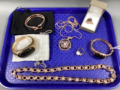 Lot 212 - Bronze Milor Italy and Other Modern Costume...