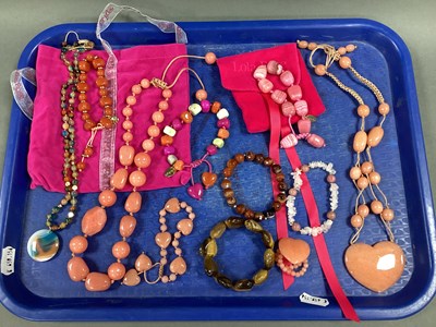 Lot 230 - Lola Rose and Other Modern Polished Hardstone...