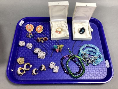 Lot 205 - A Collection of Assorted Branded Costume...