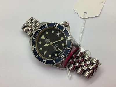 Lot 275 - Tag Heuer; A Modern Gent's Wristwatch, the...