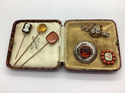 Lot 124 - A Collection of Antique and Later Brooches and...