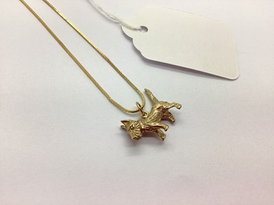 Lot 92 - A Novelty Scottish Terrier Charm/Pendant,...