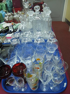 Lot 1190 - Glassware, including eight crystal and glass...
