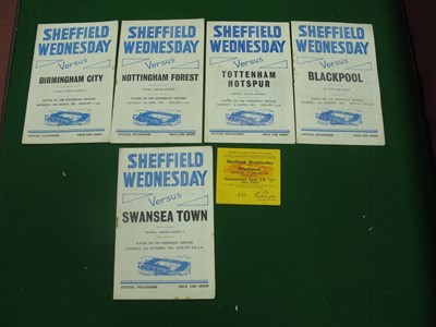 Lot 445 - Sheffield Wednesday Programmes 1946-7 v...
