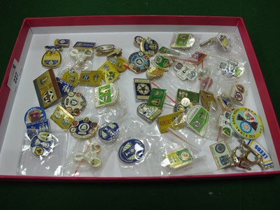 Lot 227 - Leeds United Lapel Badges, including tour...