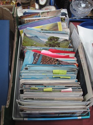Lot 1330 - Large Quantity of mixed vintage postcards,...