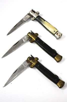 Lot 1363 - Stileto Style Lock Knives, horn scales, brass...