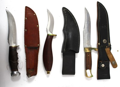 Lot 1372 - Bowie Knife, in leather sheath, 25cm length;...