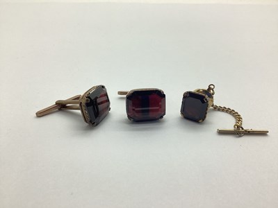 Lot 100 - A Pair of Vintage Single Stone Cufflinks,...