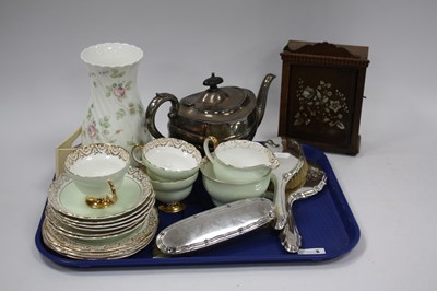 Lot 1325 - Collectables, including Victorian...