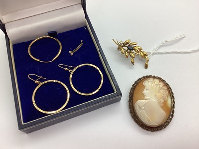 Lot 129 - Leaf Spray Brooch, (indistinctly stamped); an...