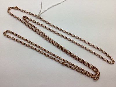 Lot 102 - A Modern 9ct Rose Gold Long Oval Belcher Link...