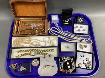 Lot 270 - A Collection of Assorted Costume Jewellery,...