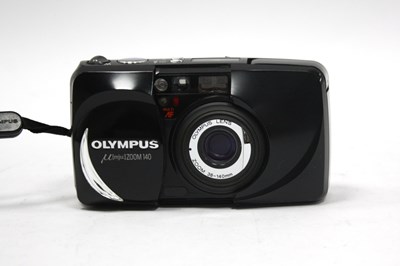 Lot 1135 - Olympus Mju zoom 140 35mm Compact Film Camera,...