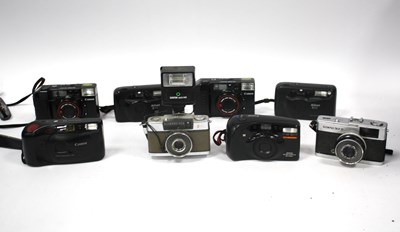 Lot 1072 - A collection of 35mm Compact Film Cameras to...