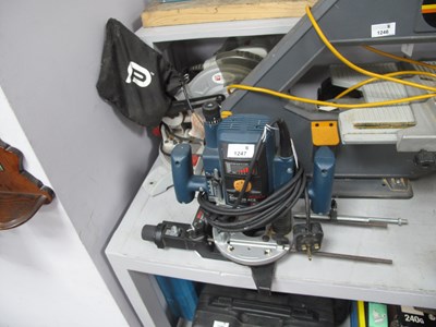 Lot 1247 - Bosch GOF900 ACE plunge router with Bosch fine-...