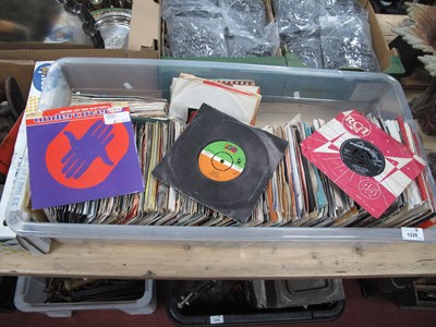 Lot 1226 - Approx 200 Singles, mainly 60s/70s pop and rock.