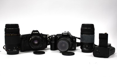 Lot 1062 - Canon EOS 300D Digital SLR Camera with...