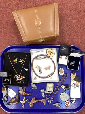 Lot 184 - Country Pursuits Interest; Assorted Novelty...