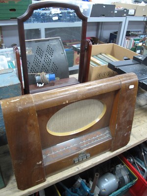Lot 1216 - A 20th century HMV mahogany cased radio,...