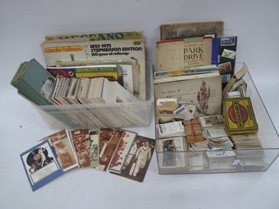 Lot 1423 - Nostalgia Postcards, Meccano and Hornby...