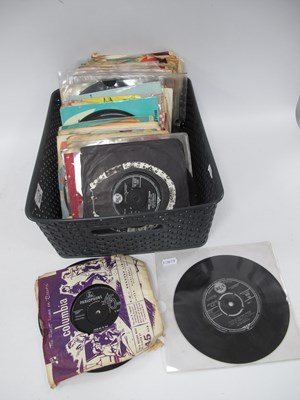 Lot 1429 - 45 RPM Records; Elvis Presley (11), The...