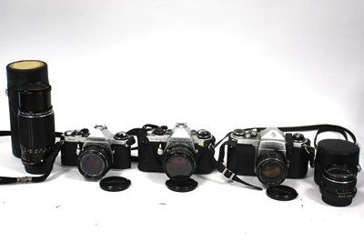 Lot 1081 - Pentax ME 35mm Film Camera with attached SMC...