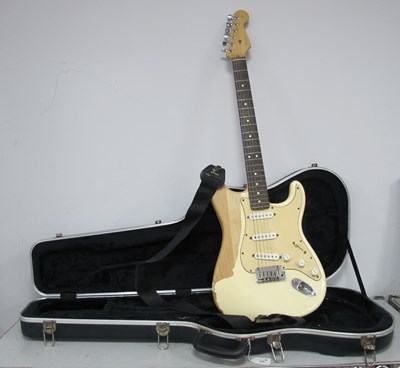 Lot 450 - Fender Stratocaster 2004 50th Anniversary...