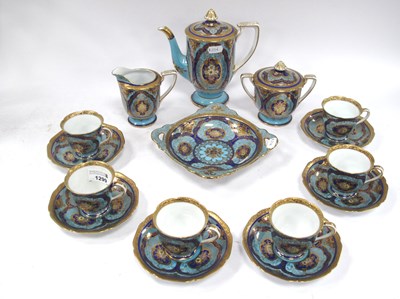Lot 1299 - An early to mid-20th century Japanese Noritake...