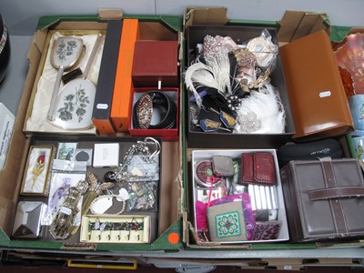 Lot 1160 - Costume jewellery and fashion accessories,...