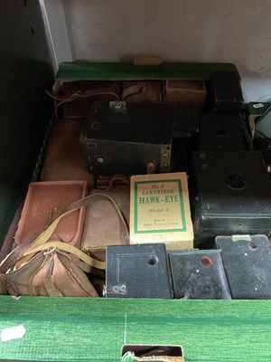 Lot 1097 - A large collection of box cameras mainly Kodak...
