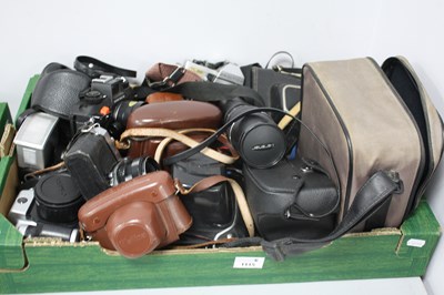 Lot 1115 - A large collection of 35 mm SLR Film Cameras...