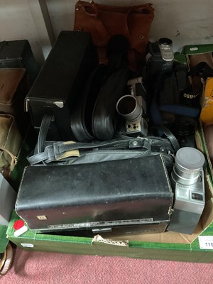 Lot 1100 - A collection of Camcorders to include Sony...