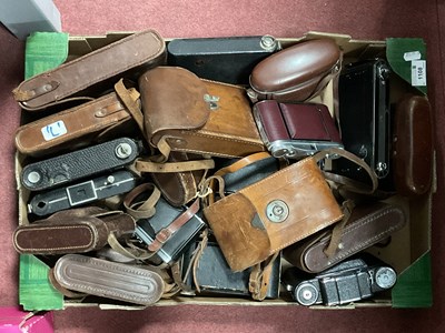 Lot 1108 - A large collection of folding cameras to...