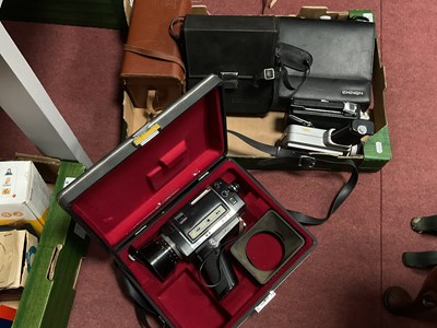 Lot 1111 - A collection of cine cameras to include Chinon...