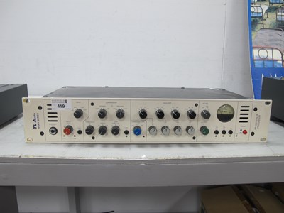Lot 419 - TL Audio VP-5051 Valve Processor, Ivory series...