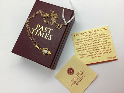 Lot 98 - Past Times; A Dainty 9ct Gold Opal Single...